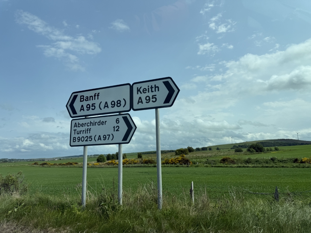 Road sign with Keith on it.